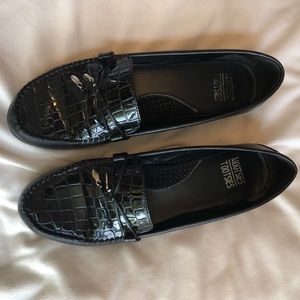 Mootsies Tootsies Flats